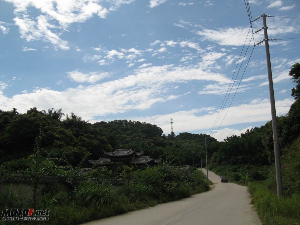 L 07.JPG