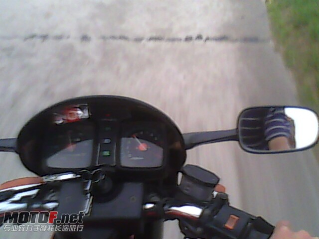 IMG0205A.jpg