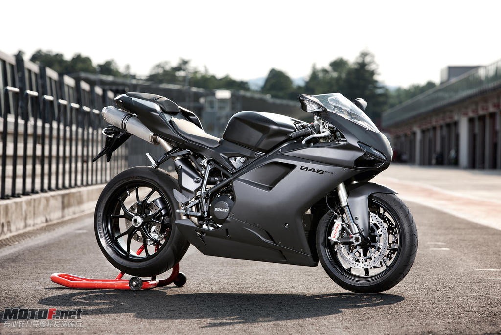 2011 Ducati 848 EVO.JPG