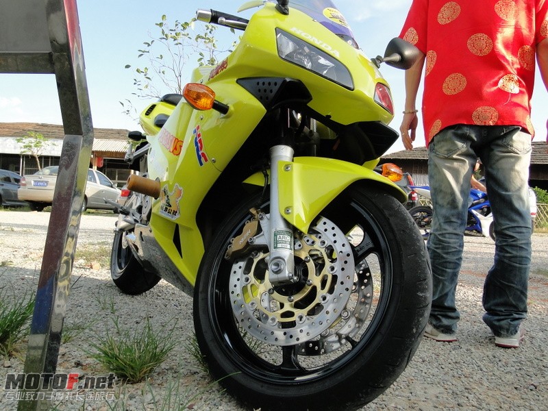 CBR600有这只色咖咩是原色吗
