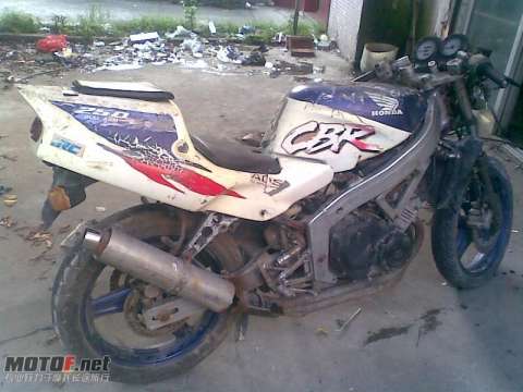 CBR250