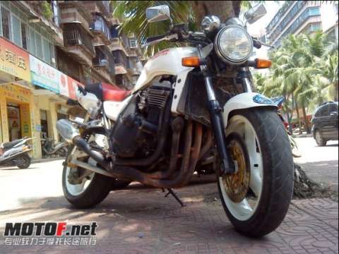 川崎ZRX1100