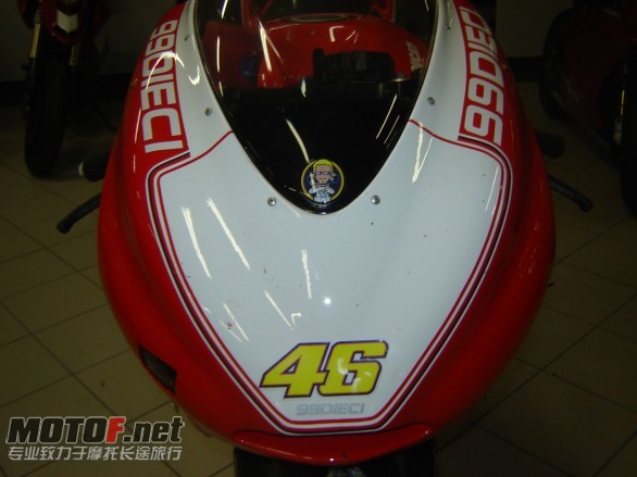DESMO_46_2.jpg