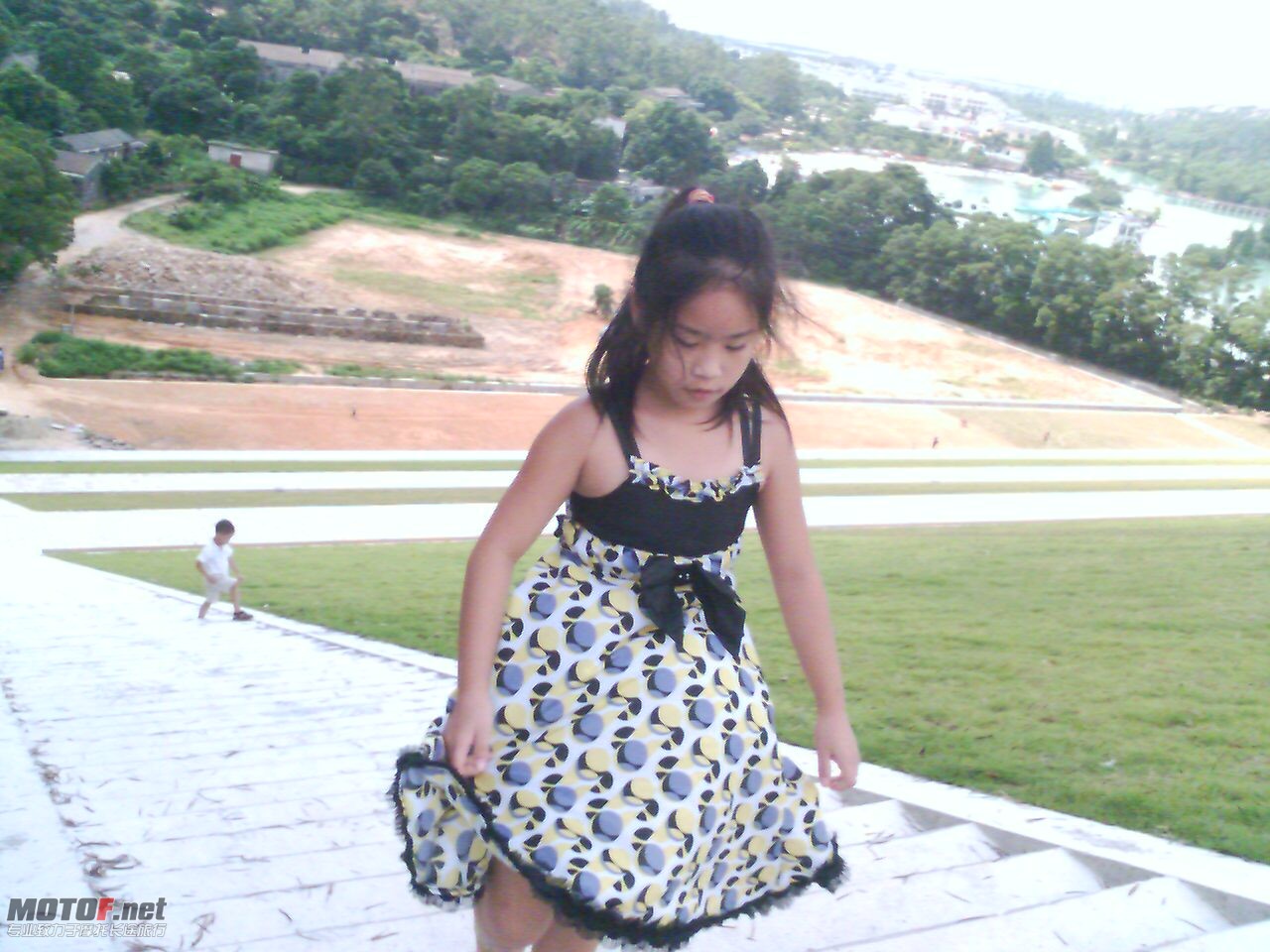 201008101010_00123.jpg