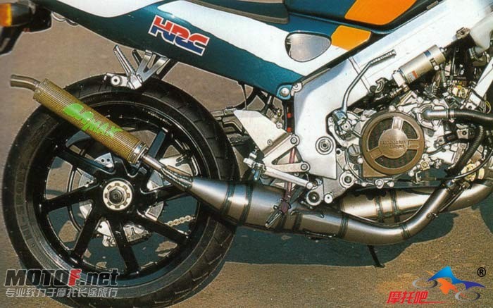 mmax_pipes.jpg