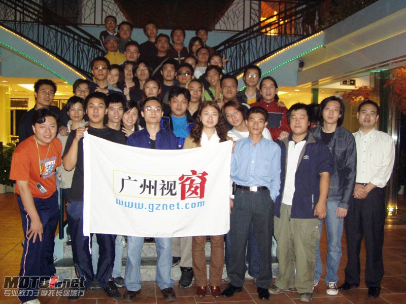 大合照2.jpg