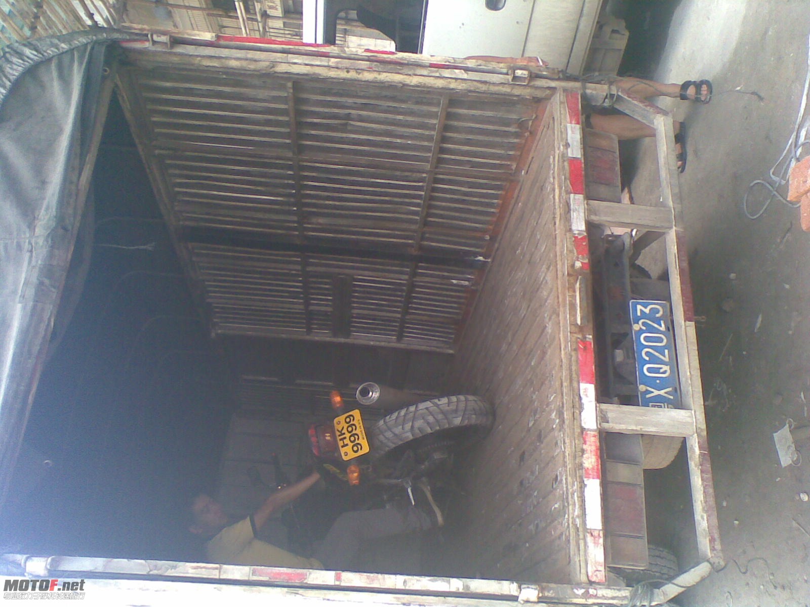 20100819358.jpg
