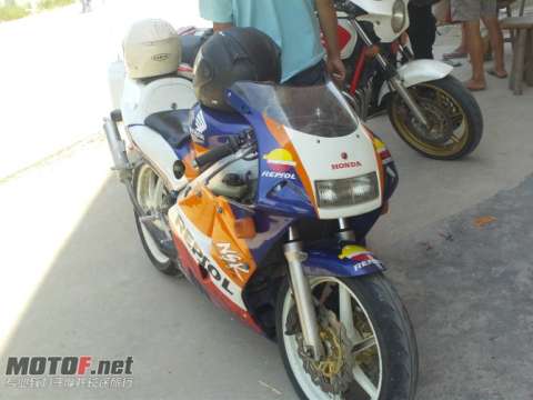 NSR250