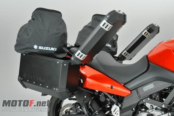 suzuki_vstrom_650_xpedetion_02.jpg