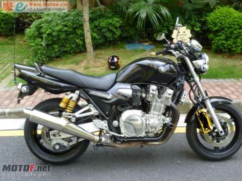 雅马哈YAMAHA