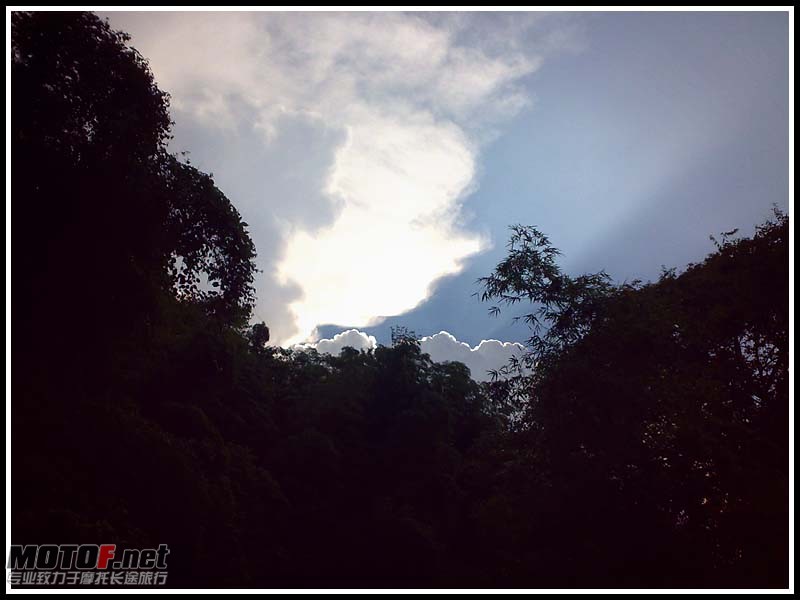 20100822585.jpg