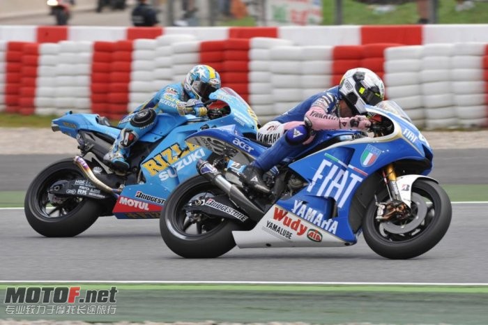 valentino-rossi-yamaha-92_jpg_700.jpg