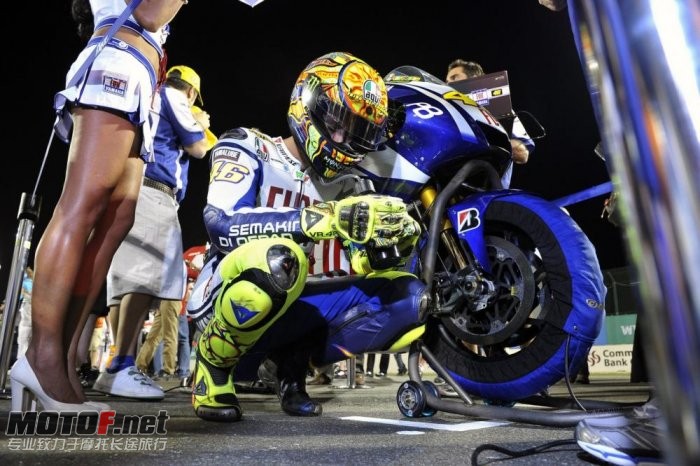 valentino-rossi-yamaha-136_jpg_700.jpg