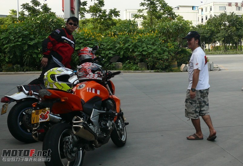 08.jpg