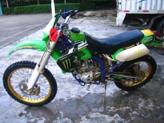 出售精品KLX250一台，11800元，保证车况极佳！