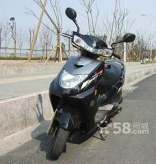 广东湛江霞山区出售YAMAHA迅鹰125 一台