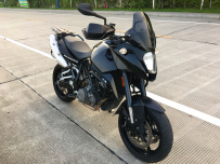 12年KTM990SMT带ABS 带两个铝箱 多处名牌