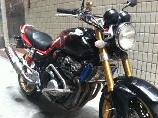 劲爆牛叉全段钛金排气+前倒叉+解码+3代尾CB400VTEC1