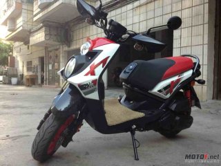 出售9.999新的2012年山叶雅马哈BW'S X