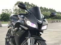 艺术品的CBR600RR