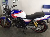 代友出94CB400