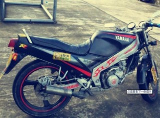 TZR125