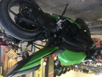 肇庆代友出售09年川崎ZX6R